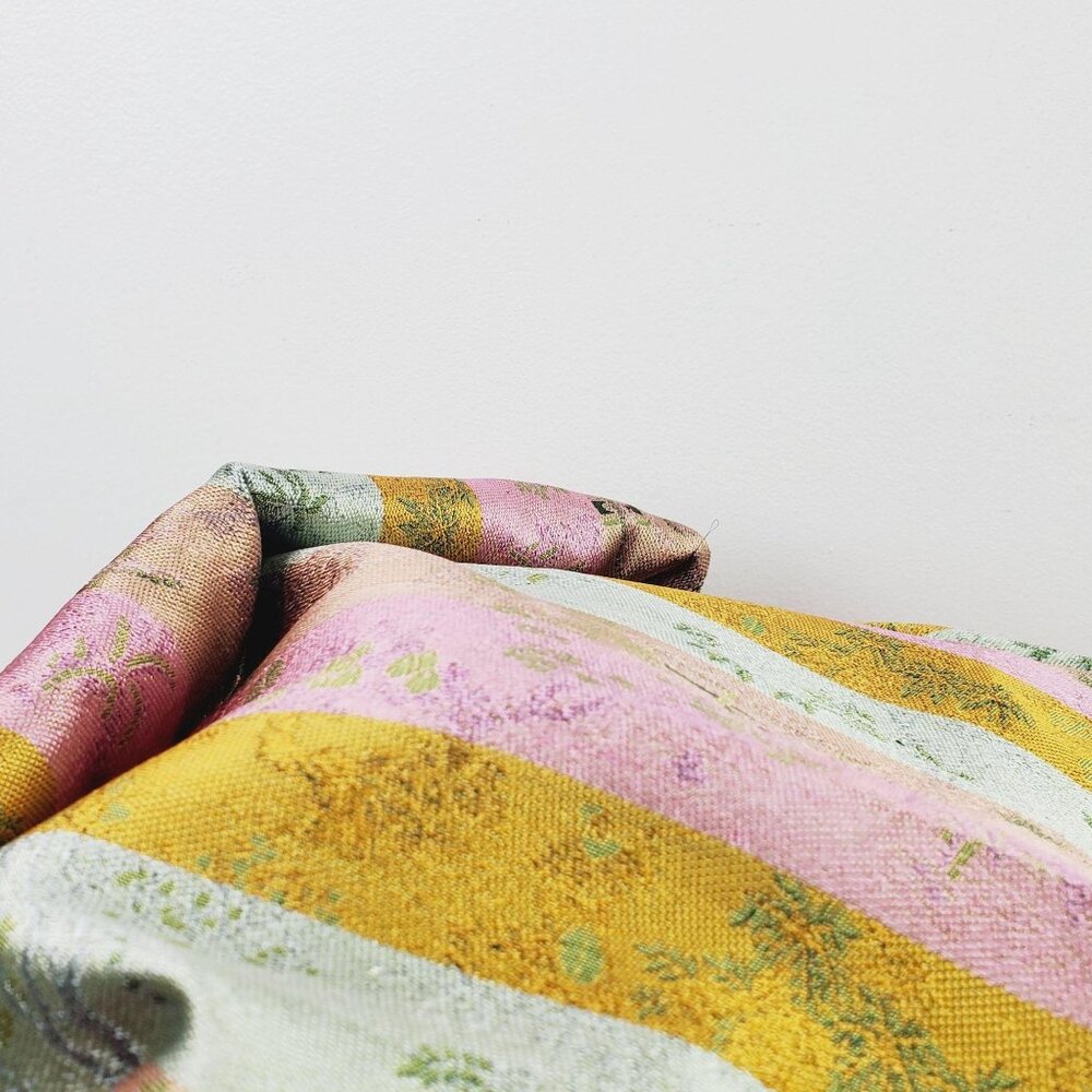 Vtg 100% Silk Brocade Jacquard Fabric By Yard - Picture 6 of 6